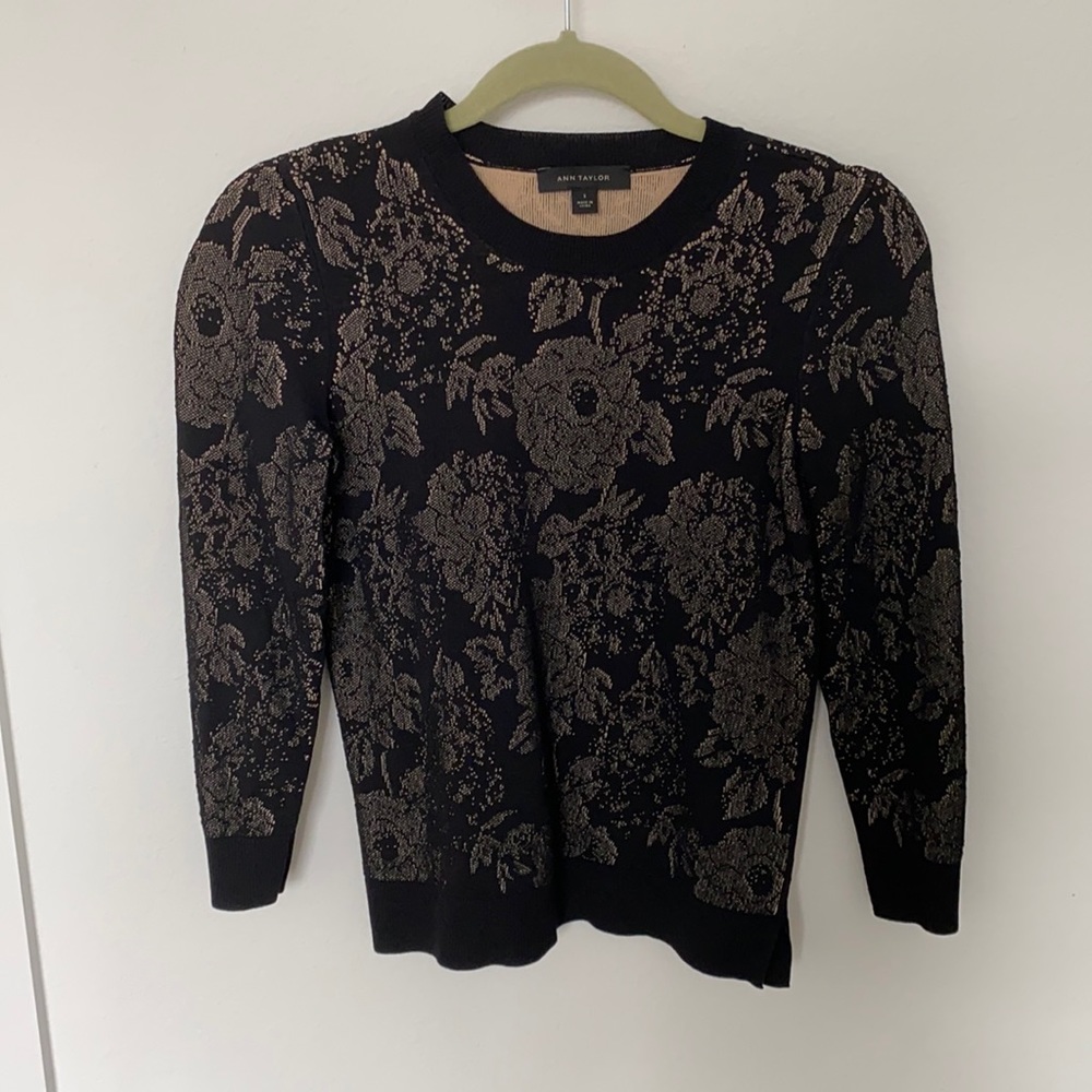 3/4 sleeve stretchy sweater